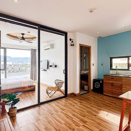 Sea Vista Boutique Hotel & Apartment Дананг Экстерьер фото